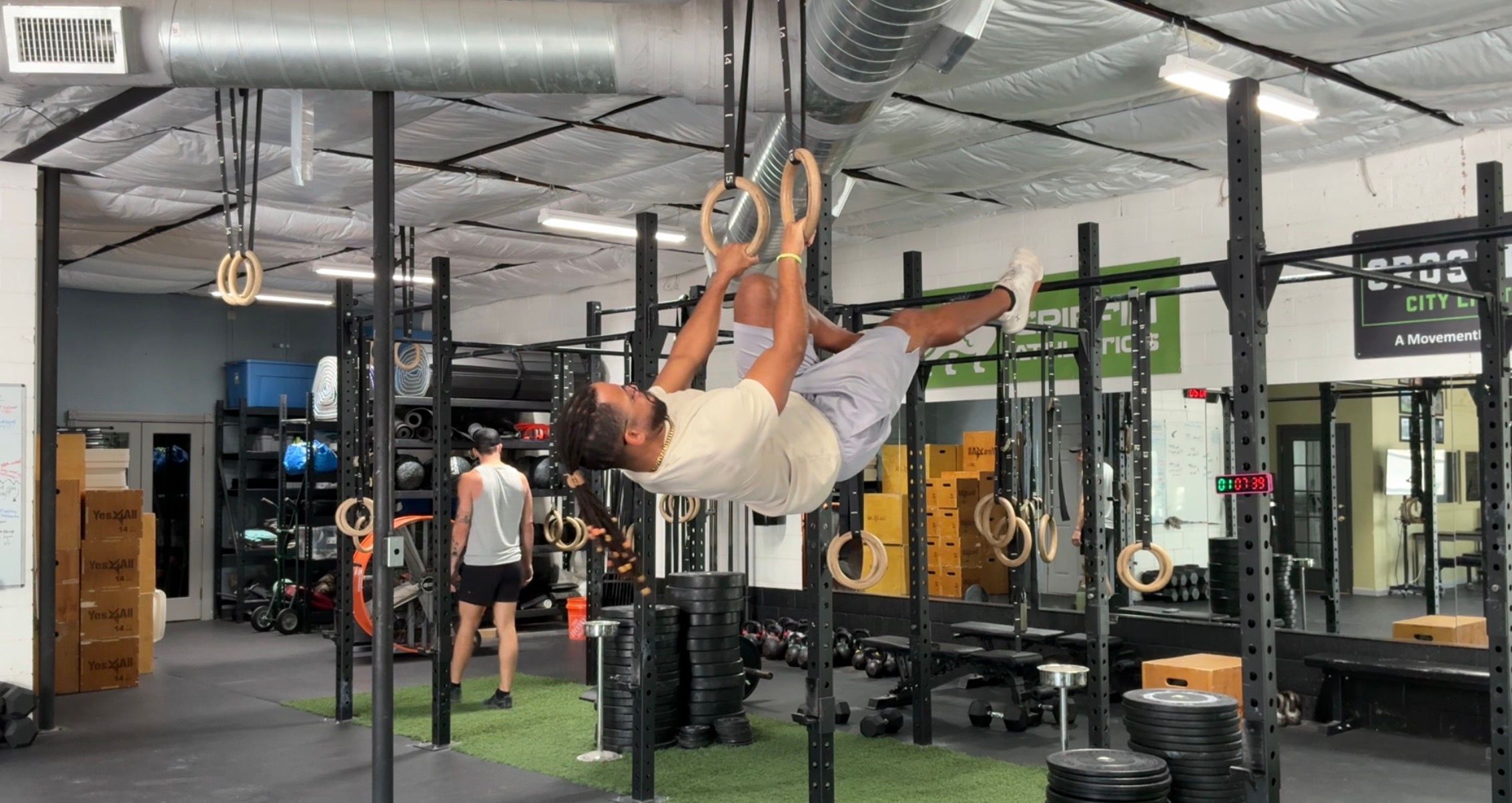 Colby M. White front lever on rings
